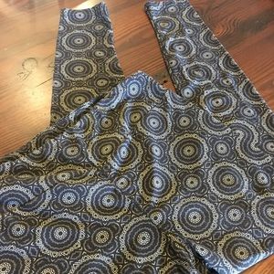 LuLaRoe leggings